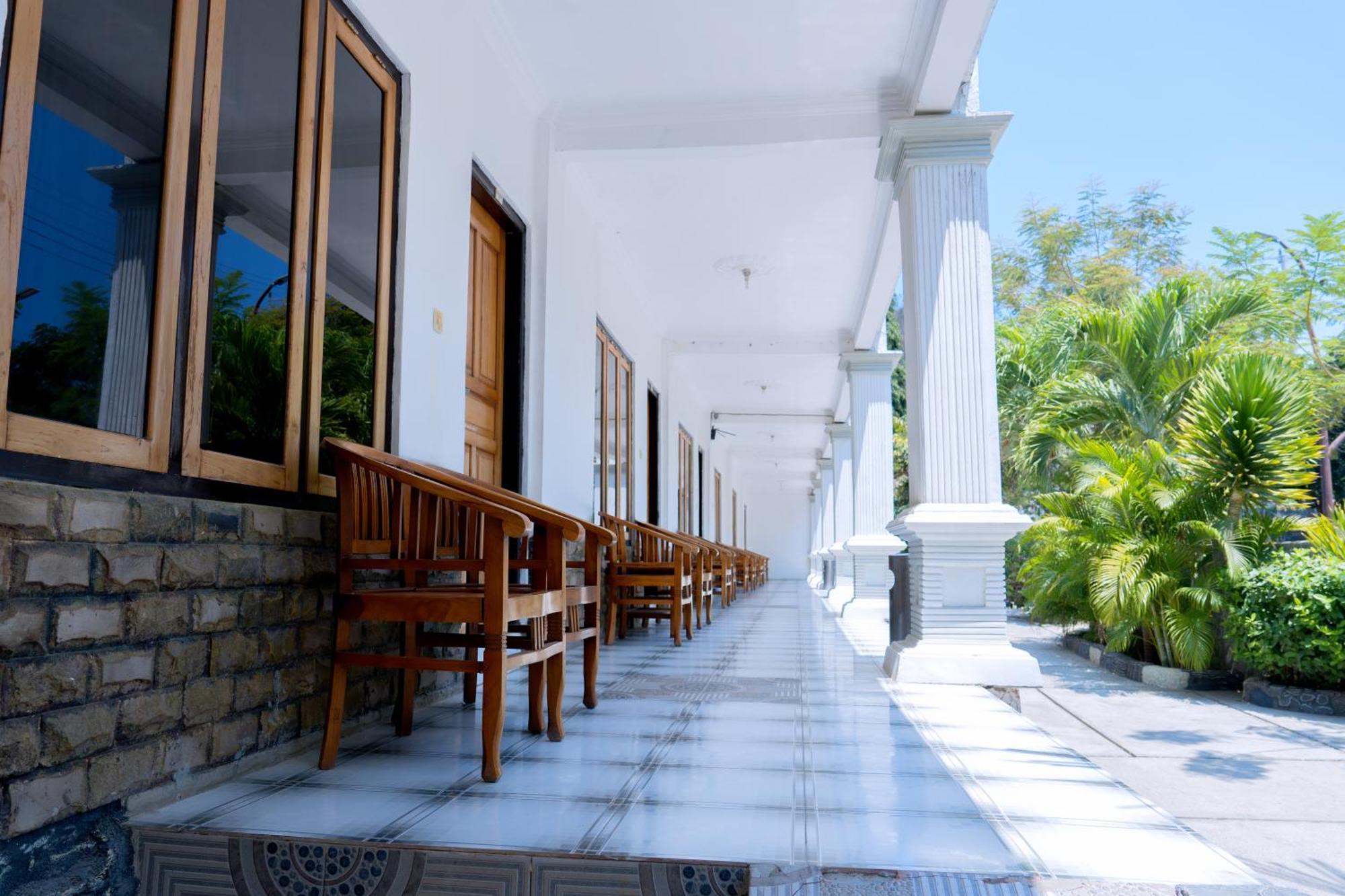 Hotel Green Prundi Labuan Bajo Ngoại thất bức ảnh